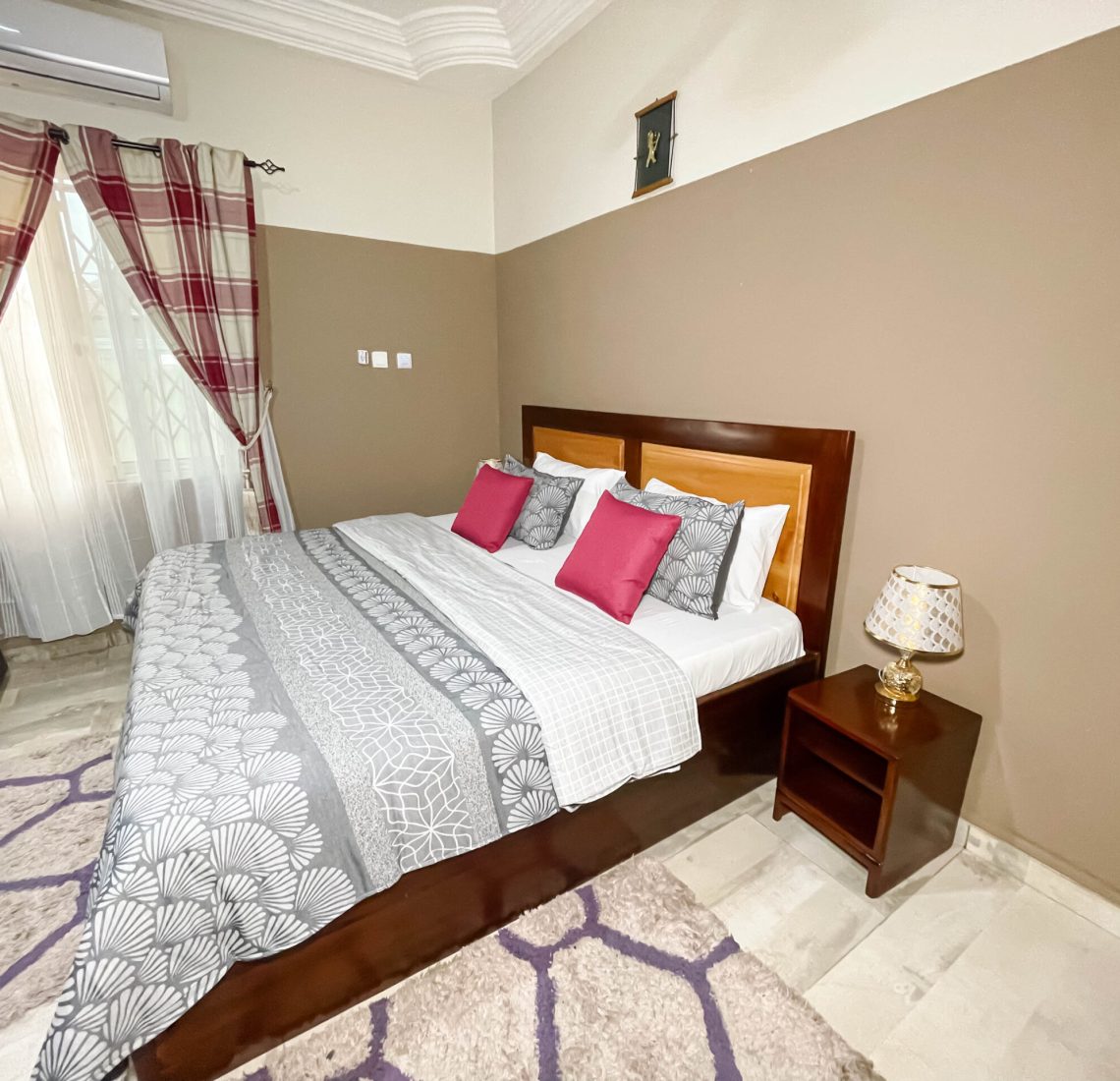 Executive Queen Room